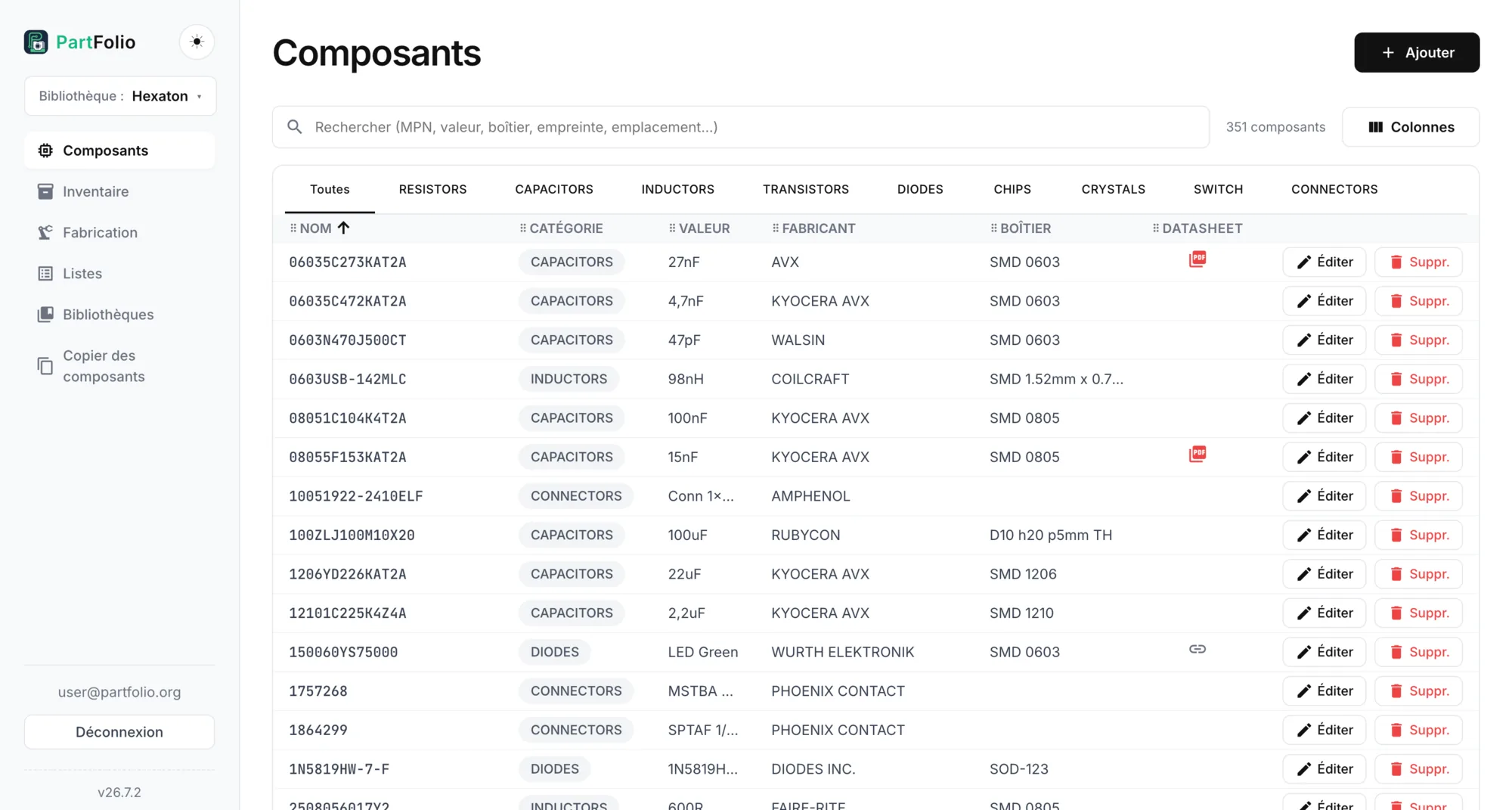 The component list in PartFolio: Hexaton library, search, category tabs, values, manufacturers and PDF datasheets.